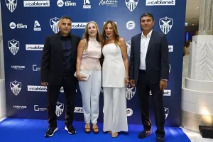 Tο Gala Dinner της Ανόρθωσης με Αργυρό (ΦΩΤΟΣ/ΒΙΝΤΕΟ)