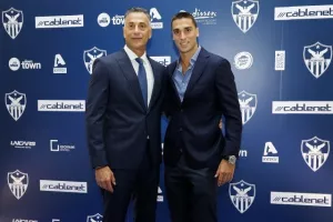 Tο Gala Dinner της Ανόρθωσης με Αργυρό (ΦΩΤΟΣ/ΒΙΝΤΕΟ)