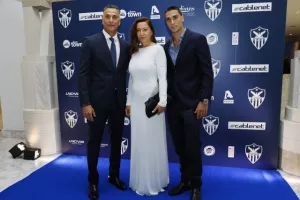 Tο Gala Dinner της Ανόρθωσης με Αργυρό (ΦΩΤΟΣ/ΒΙΝΤΕΟ)