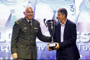 Οι βραβεύσεις των κορυφαίων (φώτος)