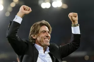 Sá Pinto/500+ χιλιάδες
