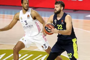 Έβαλε τέλος στην καριέρα του ο Ντανίλο Μπαρτέλ