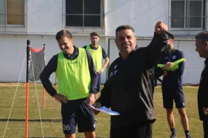 ΟΡΙΣΤΙΚΟ για Πάμπο