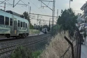 (ΕΛΛΑΔΑ) Νέα σιδηροδρομική τραγωδία αποφεύχθηκε την τελευταία στιγμή: Δύο τρένα βρέθηκαν στην ίδια γραμμή