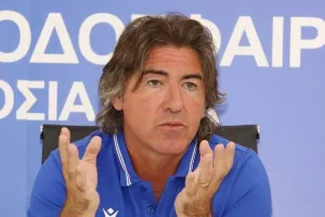 Το άλυτο πρόβλημα του ΑΠΟΕΛ στα "χέρια" του Σα Πίντο, "παράσημο" η καλύτερη επίθεση στο Ιράν!