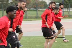 Η Γκαμπάλα έχει μόνο... 6-7 παίκτες!