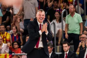 «Θέλουμε να συνεχίσει ο Γιασικεβίτσιους στην Μπαρτσελόνα»