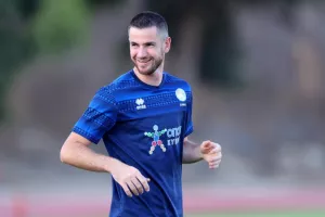 Ανακοίνωσε συμφωνία με Ρομπέρζ!