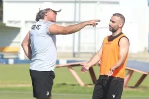 Πρώτη "Φέτφα" και τετ α τετ με Σα Πίντο 