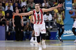 Το buzzer beater του Σλούκα κόντρα στην Φενέρ στην κορυφή του Top 10 της EuroLeague