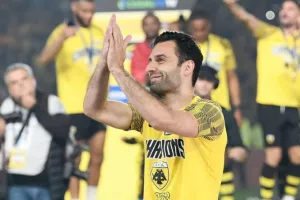 «Η Πεντίκσπορ ενδιαφέρεται για τον Τζαβέλλα»