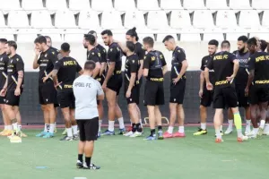 Με 2-3 έτοιμους/ΑΠΟΕΛ