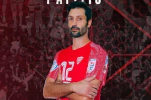 Συνεχίζει στη Νέα Σαλαμίνα