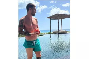 Δροσερός... κοντός 