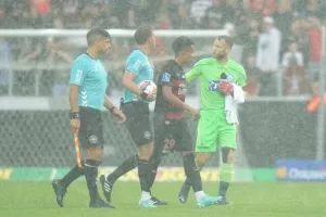 (Ομόνοια) Νέα νίκη της Μίντιλαντ σε αγώνα με καταιγίδες! 