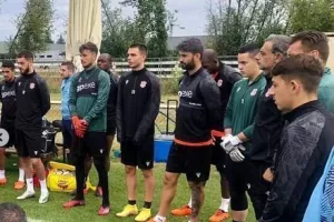 Τα φιλικά στην Κύπρο