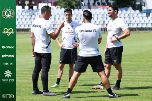 (Φώτος Ομόνοια) Πρώτη μέρα στο Κίελτσε 