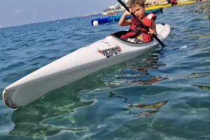 O Ναυτικός Όμιλος Κερύνειας στους αγώνες Καγιάκ