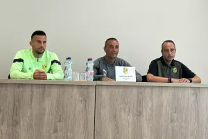 "Πρέπει να ανταγωνιστούμε τον καλύτερό μας εαυτό, εξαρτάται από εμάς"