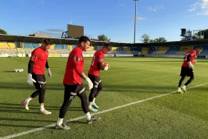 Η προπόνηση της ΑΕΚ στο Mezőkövesdi Városi Stadion (φώτος & βίντεο)