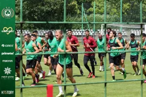 (Φώτος Ομόνοια) Πρώτη μέρα στο Κίελτσε 