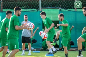 ΚΛΙΚΣ από την πρώτη προπόνηση 