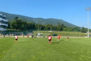 Νέα Σαλαμίνα: ΚΛΙΚΣ από τη Βουλγαρία 