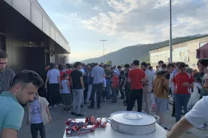 Αρκετός κόσμος... 