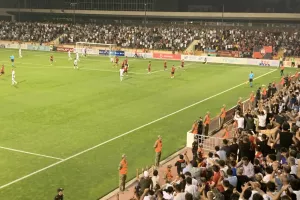 Καμπάλα-Ομόνοια: Προβάδισμα πρόκρισης με ασυγκράτητο Μπεζούς!