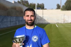 Επέστρεψε και ανακοινώθηκε
