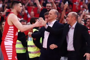 Αύριο το ραντεβού Ολυμπιακού με την πλευρά Παπανικολάου