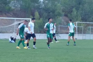 ΑΕΖ-Δόξα: Φιλική... μοιρασιά στο 90΄