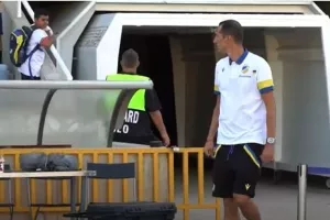Άμεσα/Petrović