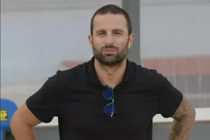 ΝΕΟΣ προπονητής!