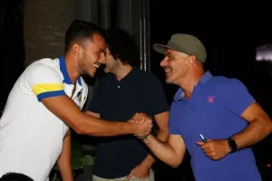 ΑΠΟΕΛ/ Παρουσίασε... Stoiximan και νέες στολές (ΒΙΝΤΕΟ/ΦΩΤΟΣ)