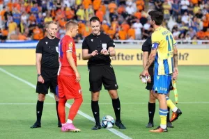 ΑΠΟΕΛ - Βοϊβοντίνα: Κέρδισε, είναι φαβορί αλλά θέλει προσοχή... (φώτος)