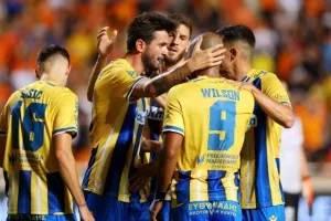 ΑΠΟΕΛ - Βοϊβοντίνα: Κέρδισε, είναι φαβορί αλλά θέλει προσοχή... (φώτος)