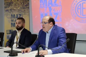 Παρουσίασε τα διαρκείας της η ΑΕΛ/"Αυτό μόνο ζητάμε από τους ΑΕΛΙΣΤΕΣ"