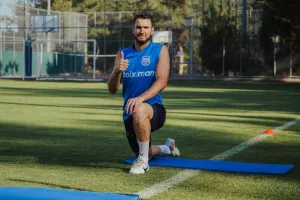 Ποζάρει ο Πεϊμπέρνς!