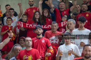 "Θερμή" κερκίδα.... (φώτος)