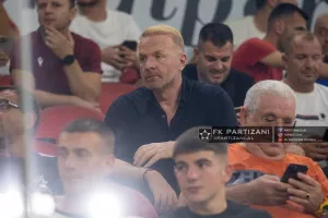 "Θερμή" κερκίδα.... (φώτος)