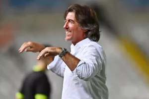 ΑΠΟΕΛ - Βόλος: "Χ" στο τελευταίο και τώρα... Ευρώπη! (Φώτος)