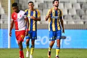 ΑΠΟΕΛ - Βοϊβοντίνα: Κέρδισε, είναι φαβορί αλλά θέλει προσοχή... (φώτος)