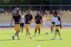 ΑΠΟΕΛ/Το photo-story με Botev Vratsa