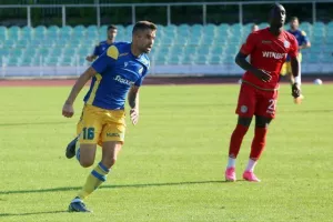 ΑΠΟΕΛ/Το photo-story με Botev Vratsa
