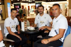 (ΦΩΤΟΣ) Πανέτοιμοι... για Αζερμπαϊτζάν 