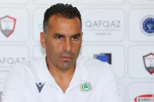 Αυγουστή: "Δεν μας παρασύρει η Καμπάλα, πιστεύω στους παίκτες μου" (τι απάντησε για Σίμιτς)
