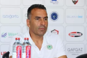 Αυγουστή: "Δεν μας παρασύρει η Καμπάλα, πιστεύω στους παίκτες μου" (τι απάντησε για Σίμιτς)