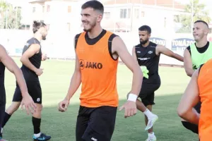 Δόξα - ΑΠΟΕΛ/ΦΩΤΟΣ από το ζέσταμα 