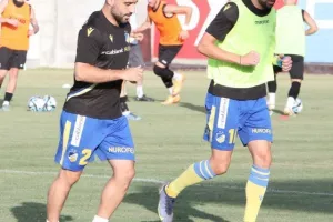 Δόξα - ΑΠΟΕΛ/ΦΩΤΟΣ από το ζέσταμα 